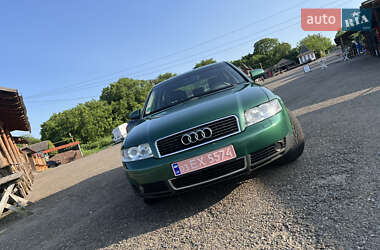 Седан Audi A4 2001 в 