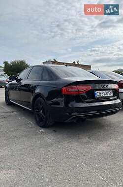 Седан Audi A4 2015 в 