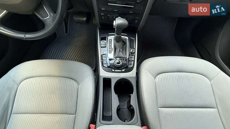 Универсал Audi A4 2015 в Ивано-Франковске