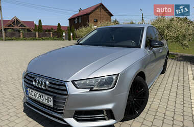 Седан Audi A4 2018 в Луцке