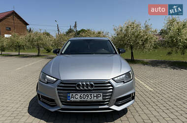 Седан Audi A4 2018 в 