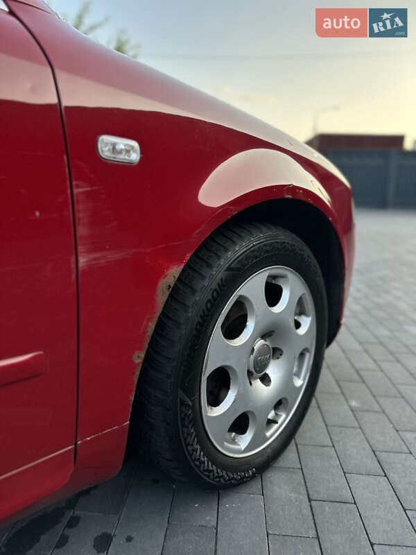 Седан Audi A4 2002 в Киеве фото 16 Седан Audi A4 2002 в Киеве