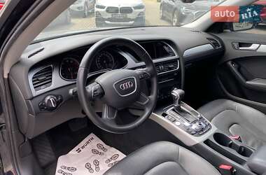 Седан Audi A4 2013 в 