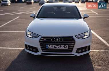 Седан Audi A4 2017 в Житомирі