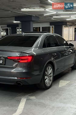 Седан Audi A4 2016 в 
