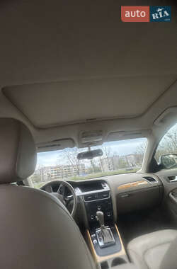 Седан Audi A4 2009 в 