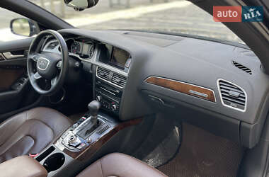 Седан Audi A4 2014 в 