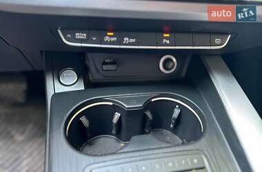 Седан Audi A4 2017 в 