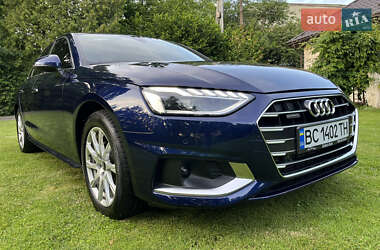 Седан Audi A4 2021 в 