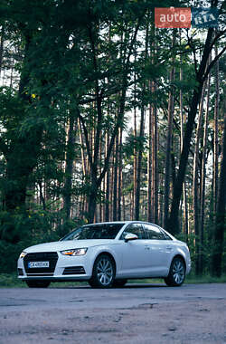 Седан Audi A4 2016 в 