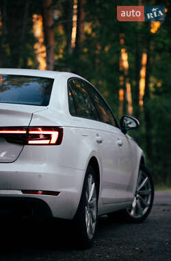 Седан Audi A4 2016 в 