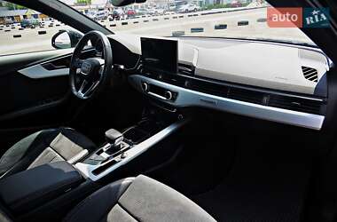 Седан Audi A4 2021 в Черкасах