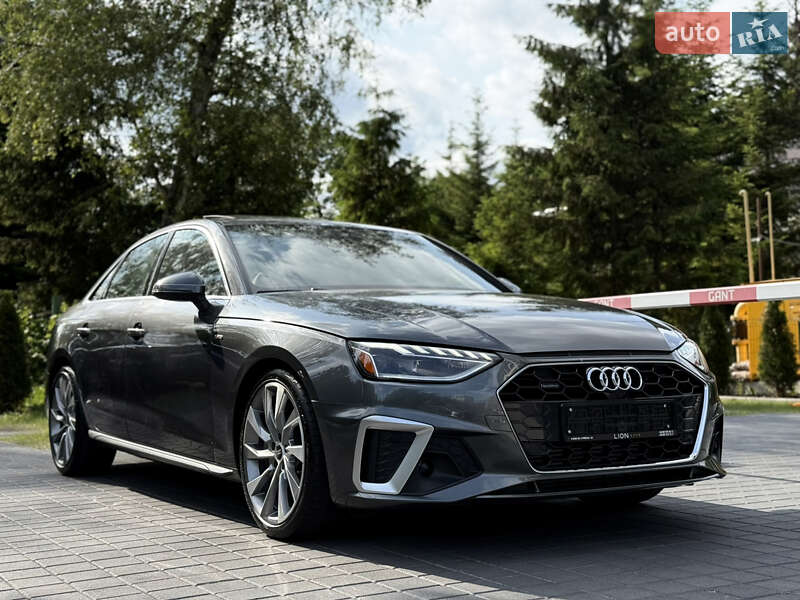 Седан Audi A4 2021 в Львові