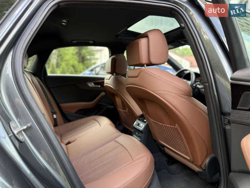 Седан Audi A4 2021 в Львові