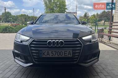 Универсал Audi A4 2017 в 