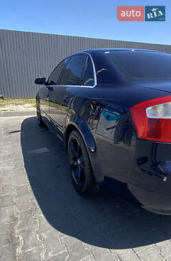 Седан Audi A4 2003 в 
