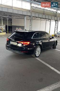 Универсал Audi A4 2018 в 