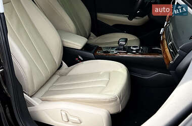Седан Audi A4 2016 в 