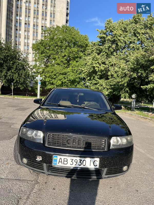 Универсал Audi A4 2002 в Виннице