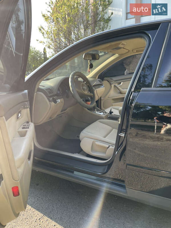 Универсал Audi A4 2002 в Виннице