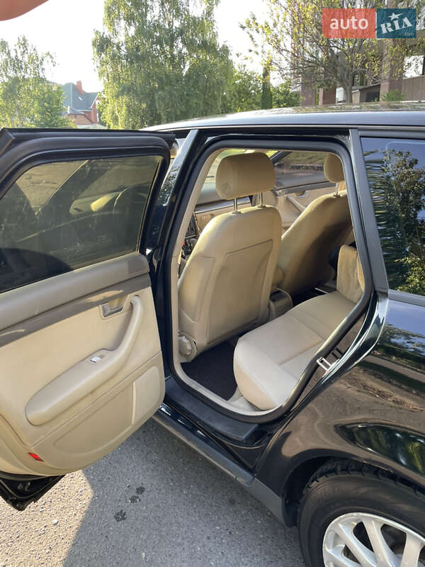 Универсал Audi A4 2002 в Виннице