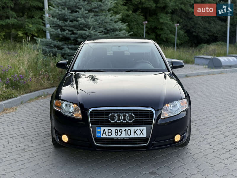Седан Audi A4 2006 в Могилев-Подольске