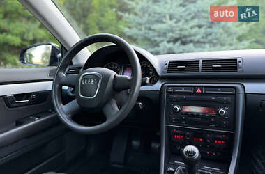 Седан Audi A4 2006 в 