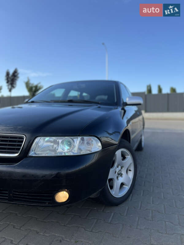 Audi A4 2000