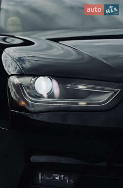 Седан Audi A4 2012 в 