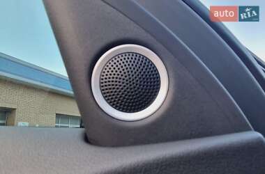 Седан Audi A4 2013 в 