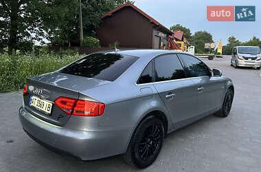 Седан Audi A4 2009 в 