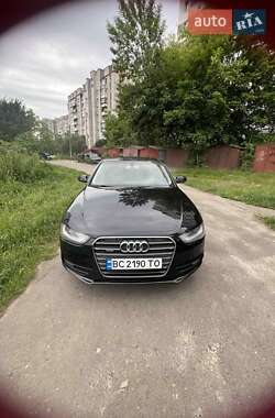 Седан Audi A4 2012 в 