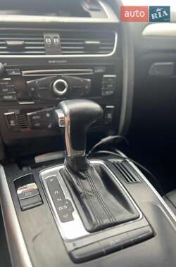 Седан Audi A4 2012 в 