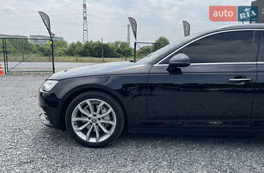 Универсал Audi A4 2018 в 