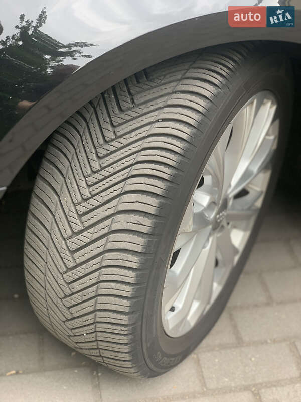 Универсал Audi A4 2016 в Днепре
