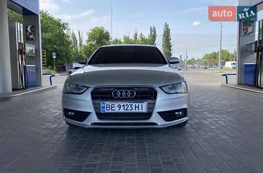 Седан Audi A4 2012 в 