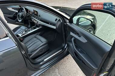 Седан Audi A4 2016 в 
