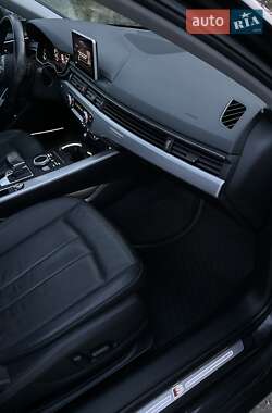 Седан Audi A4 2016 в 