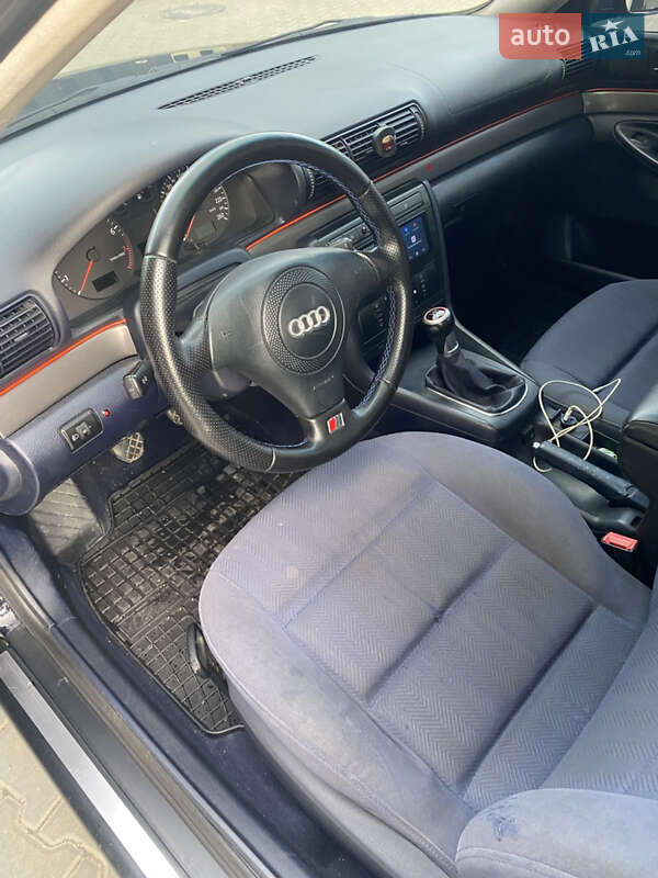 Седан Audi A4 2000 в Тернополе
