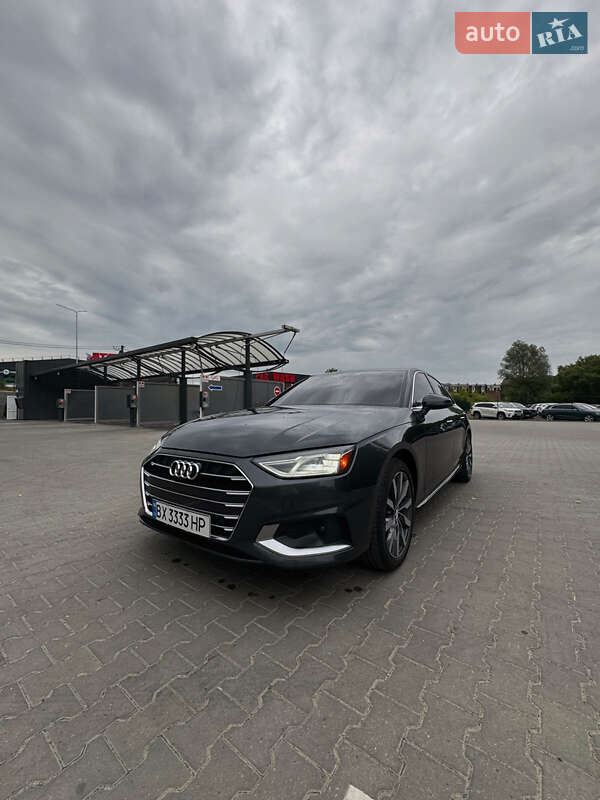 Седан Audi A4 2019 в Хмельницькому