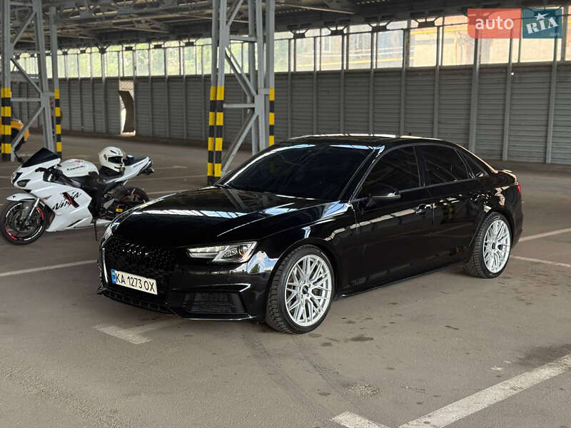 Седан Audi A4 2017 в Киеве