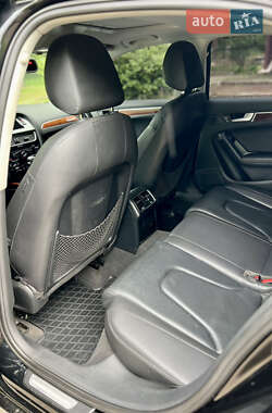 Седан Audi A4 2012 в 