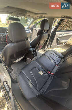 Седан Audi A4 2014 в 