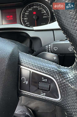 Седан Audi A4 2010 в 
