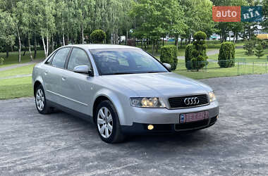 Седан Audi A4 2004 в 