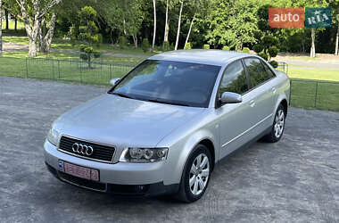 Седан Audi A4 2004 в 