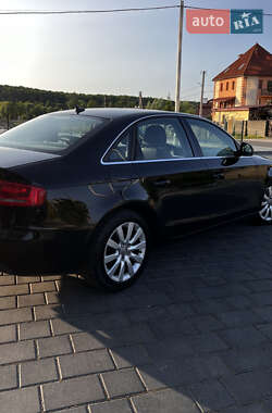 Седан Audi A4 2009 в 