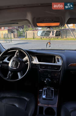 Седан Audi A4 2009 в 