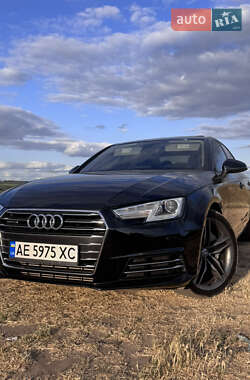 Седан Audi A4 2017 в Дніпрі