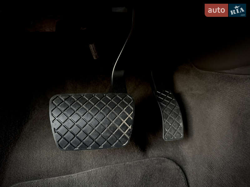 Седан Audi A4 2012 в Киеве